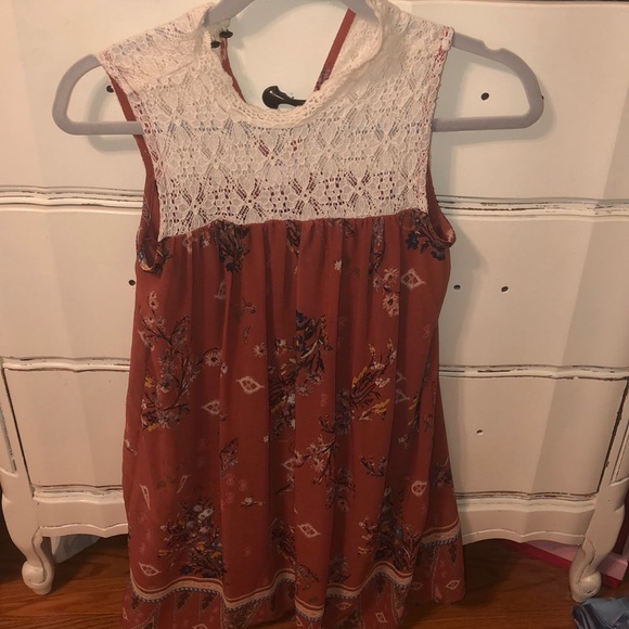 Dress - Picture 2 of 5